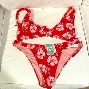 Tilly’s bikini NWT